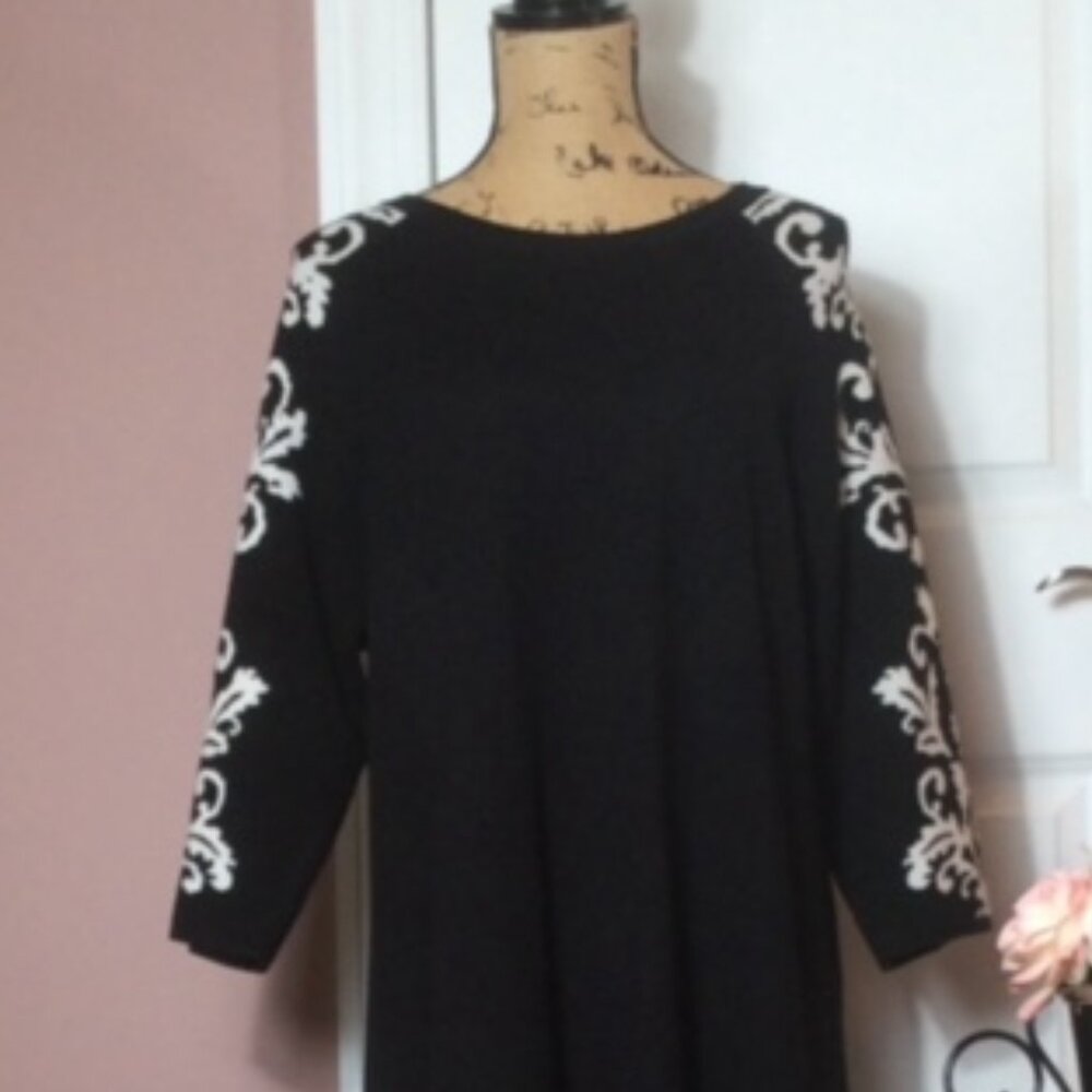 J. Howard Black & White Sweater Dress